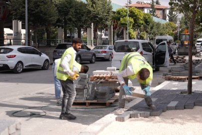 ŞEHİTKAMİL’DE KALDIRIMLAR YENİLENİYOR