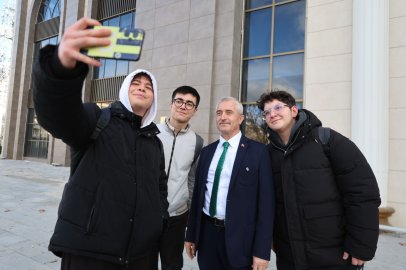 ŞAHİNBEY’DE BİLGİYLE  YÜKSELEN GENÇLİK!